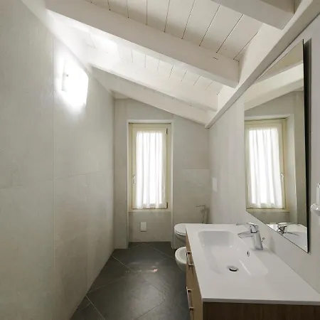 I Fiori Del Laveno-Mombello