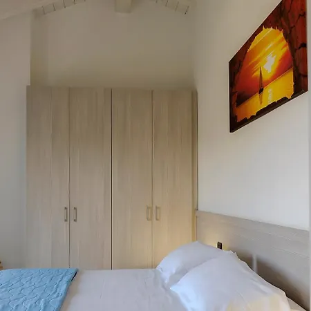 Apartment I Fiori Del Laveno