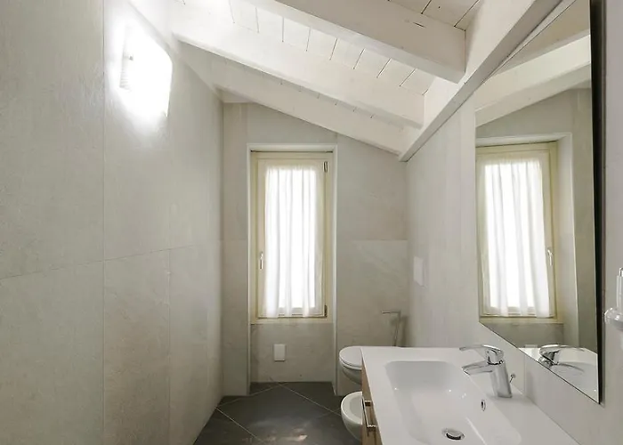 I Fiori Del לבנו