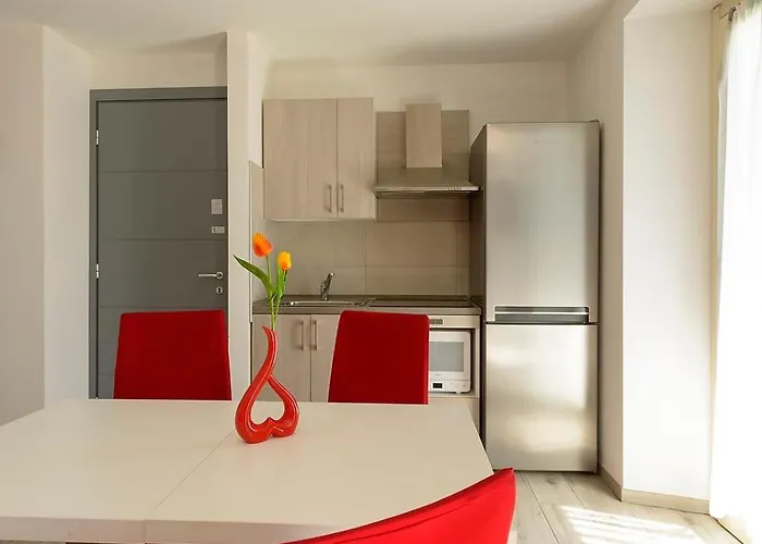 I Fiori Del Apartamento Laveno